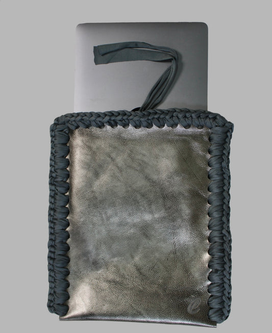 Funda Piel - Plateada